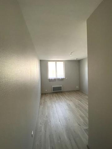 Studio en face de la Fac