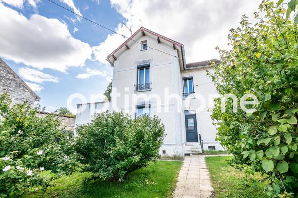 Maison des années 30 à vendre - 5 pièces - VENEUX LES SABLONS (77)