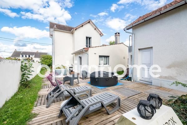 Maison des années 30 à vendre - 5 pièces - VENEUX LES SABLONS (77)