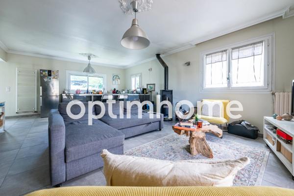 Maison des années 30 à vendre - 5 pièces - VENEUX LES SABLONS (77)