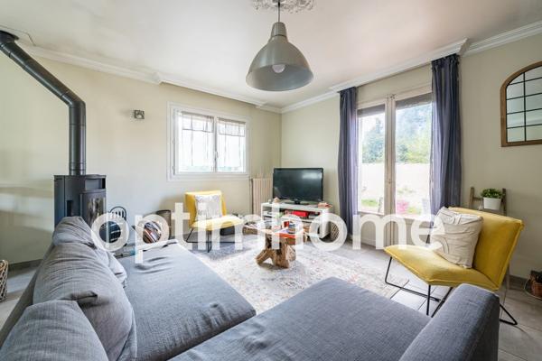 Maison des années 30 à vendre - 5 pièces - VENEUX LES SABLONS (77)