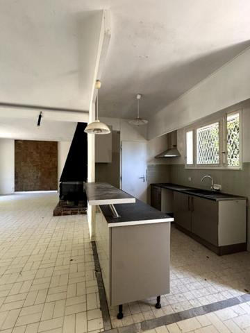 MAISON À BEAU POTENTIEL PROCHE NEVERS