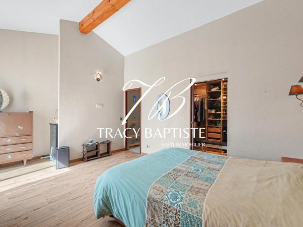 Villa familiale 5 chambres avec parc arboré de plus de 2 500 m²