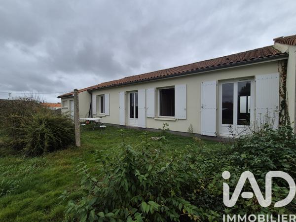 Maison à vendre 4 pièces 95 m² Moncoutant-sur-Sèvre