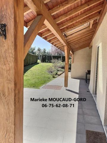 **EXCLUSIVITE**LES VILLETTES 43600 Maison 154 m² 4 chambres sur 9 000 m² terrain attenant