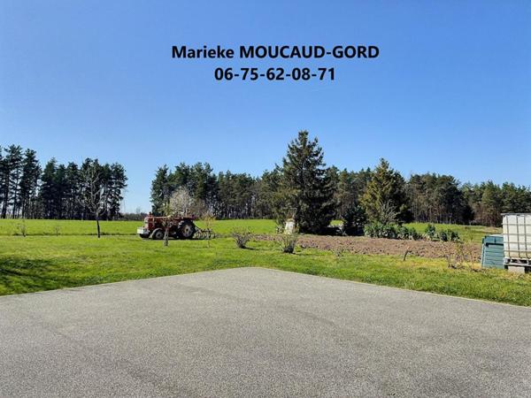 **EXCLUSIVITE**LES VILLETTES 43600 Maison 154 m² 4 chambres sur 9 000 m² terrain attenant