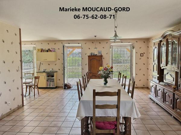 **EXCLUSIVITE**LES VILLETTES 43600 Maison 154 m² 4 chambres sur 9 000 m² terrain attenant