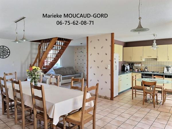 **EXCLUSIVITE**LES VILLETTES 43600 Maison 154 m² 4 chambres sur 9 000 m² terrain attenant