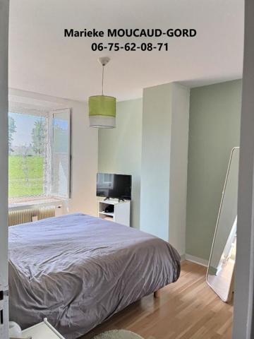 **EXCLUSIVITE**LES VILLETTES 43600 Maison 154 m² 4 chambres sur 9 000 m² terrain attenant