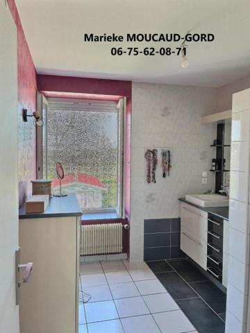 **EXCLUSIVITE**LES VILLETTES 43600 Maison 154 m² 4 chambres sur 9 000 m² terrain attenant