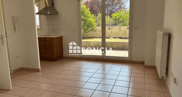 Location Studio 25.9 m² - ÉChirolles 38130