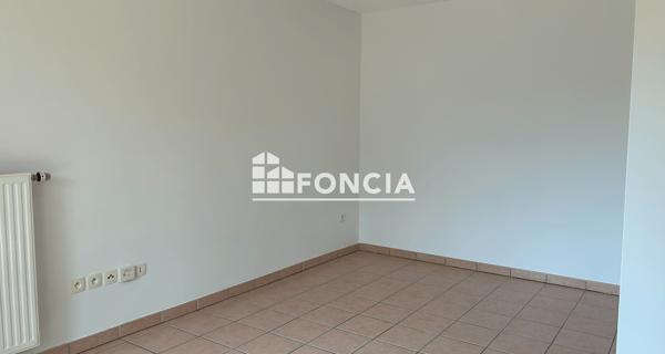 Location Studio 25.9 m² - ÉChirolles 38130