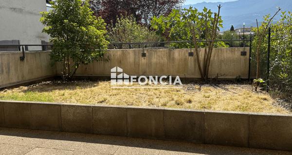 Location Studio 25.9 m² - ÉChirolles 38130