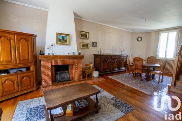 Maison 4 pièces de 97 m² à Le Bugue (24260)