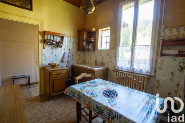 Maison 4 pièces de 97 m² à Le Bugue (24260)