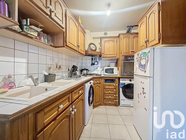 Appartement 3 pièces de 55 m² à Villeneuve-Saint-Georges (94190)