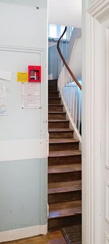 Appartement centre-ville,  proche de toutes commodités, faculté de médecine et hôpital Morvan.