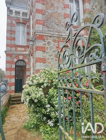 Maison à vendre 8 pièces 180 m² Saint-Brieuc