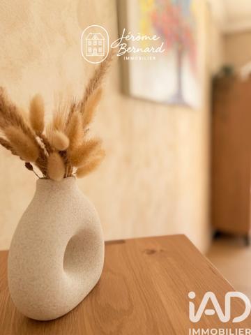 Maison à vendre 6 pièces 136 m² Saint-Barthélemy-d'Anjou