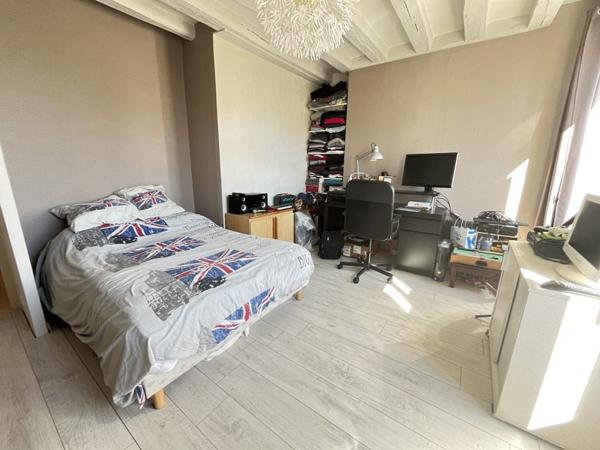 Maison à vendre 81 360 € Quincy 5 p 102 m² DPE D
