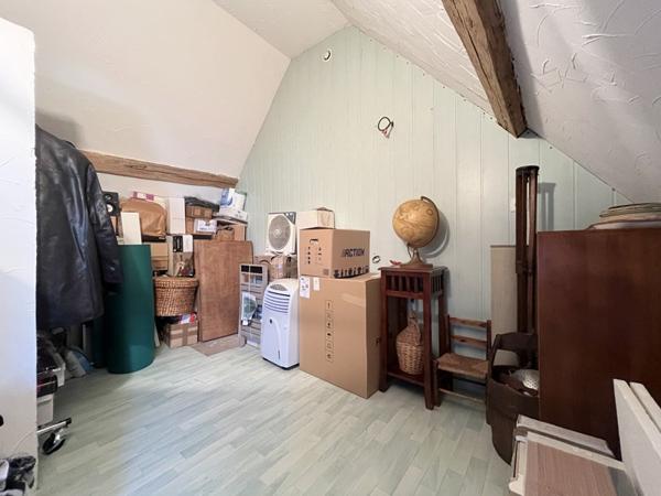 Maison à vendre 81 360 € Quincy 5 p 102 m² DPE D
