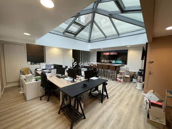 A VENDRE - BUREAUX 84 m² - ANGERS CENTRE PROCHE GARE