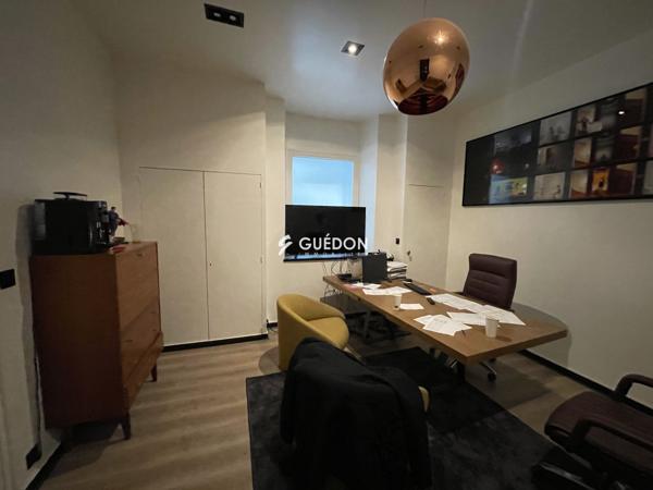 A VENDRE - BUREAUX 84 m² - ANGERS CENTRE PROCHE GARE