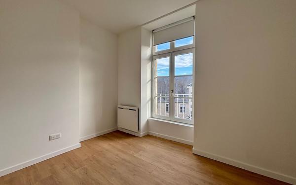 Appartement à louer    2 pièces • 31,89 m2 Poitiers