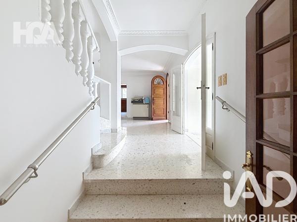 Maison à vendre 8 pièces 275 m² Toulon