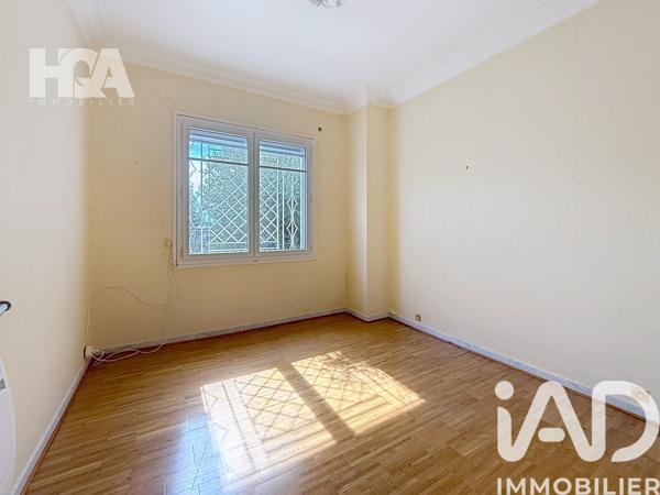 Maison à vendre 8 pièces 275 m² Toulon