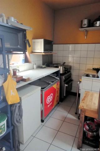 Fonds de commerce à la Croix Rouge