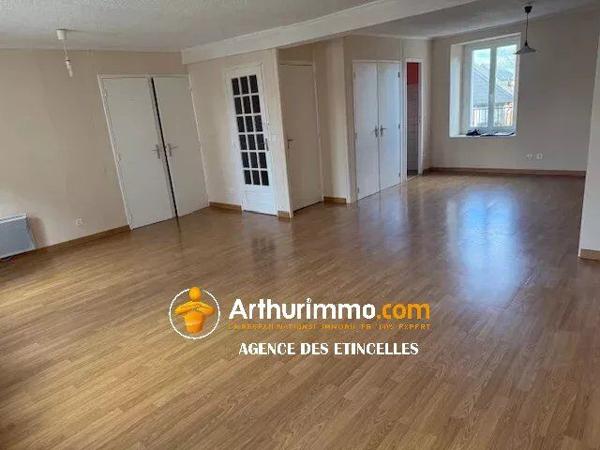 Vente Appartement 3 pièces 77 m2 à Martigné-Ferchaud