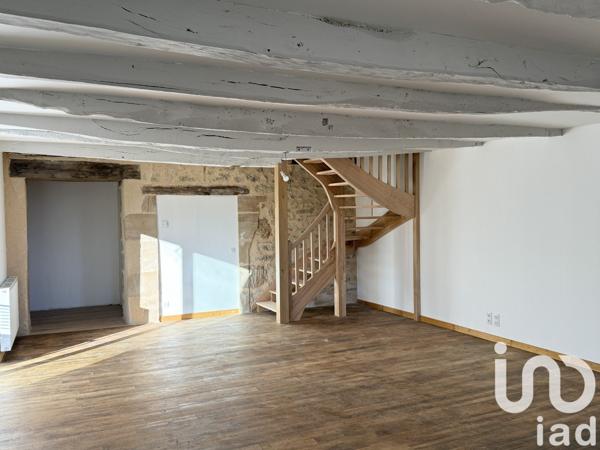 Maison rustique 10 pièces de 295 m² à Figeac (46100)