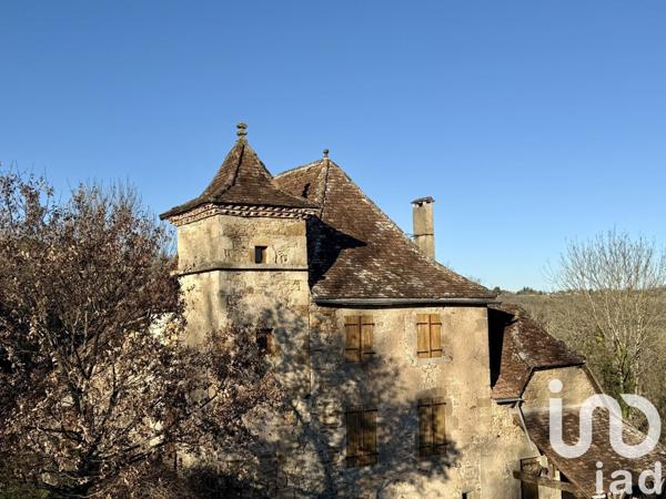 Maison rustique 10 pièces de 295 m² à Figeac (46100)