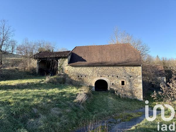 Maison rustique 10 pièces de 295 m² à Figeac (46100)