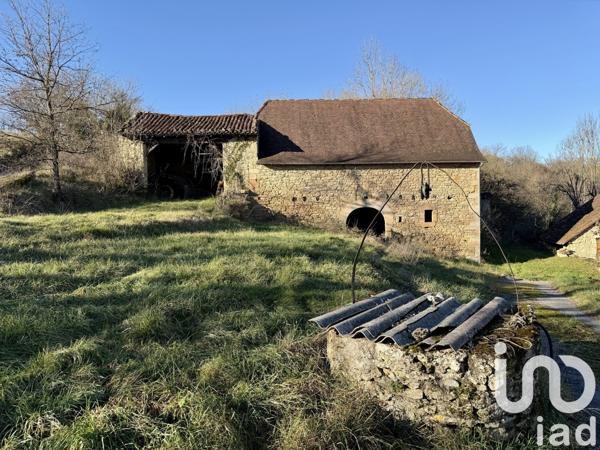 Maison rustique 10 pièces de 295 m² à Figeac (46100)