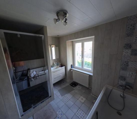 Maison mitoyenne 1 côté Valentigney 112 m²