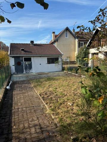 Maison mitoyenne 1 côté Valentigney 112 m²