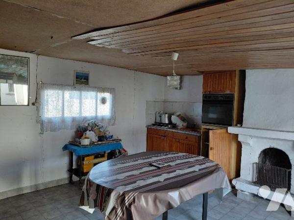 CHALLANS - MAISON 3 PIECES - TERRAIN 800 M²