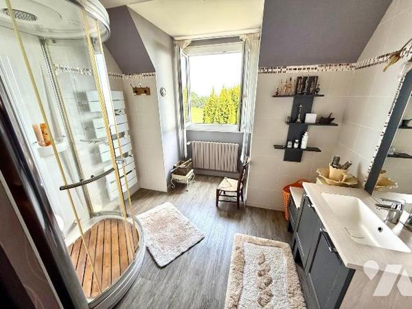 Propriété d'exception - Vue Mer sur la baie du Mont Saint -Michel : Située dans le quartier pré...