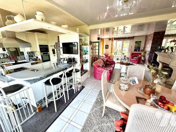 Propriété d'exception - Vue Mer sur la baie du Mont Saint -Michel : Située dans le quartier pré...