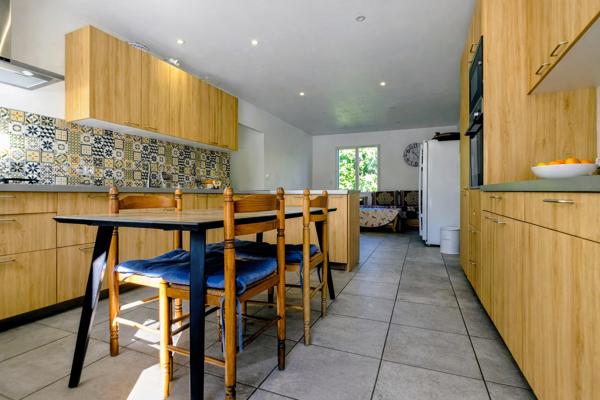Maison contemporaine de plain-pied avec piscine et parc arboré – Trois-Palis Détails des diagnostics énergétiques