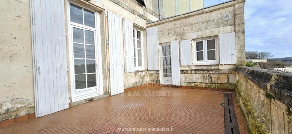 ANGOULEME "LE PLATEAU" - MAISON DE VILLE DE 7 PIECES PRINCIPALES AVEC JARDIN ET CAVE