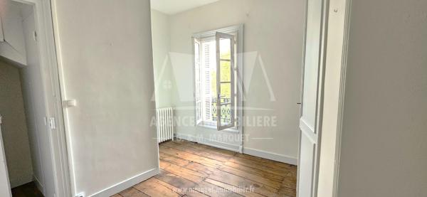 ANGOULEME "LE PLATEAU" - MAISON DE VILLE DE 7 PIECES PRINCIPALES AVEC JARDIN ET CAVE