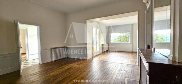 ANGOULEME "LE PLATEAU" - MAISON DE VILLE DE 7 PIECES PRINCIPALES AVEC JARDIN ET CAVE