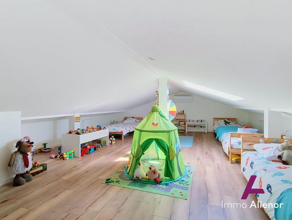 Maison 6 pièces 136 m²