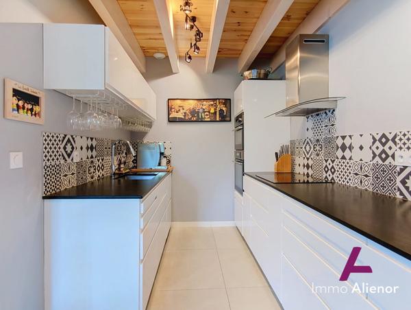 Maison 6 pièces 136 m²