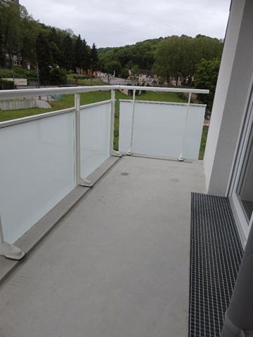 A LOUER T2 AVEC BALCON DANS BELLE RESIDENCE A MAROMME