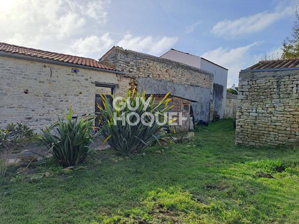 Maison rénovée avec dépendance et fort potentiel - Centre de Saint-Pierre d'Oléron