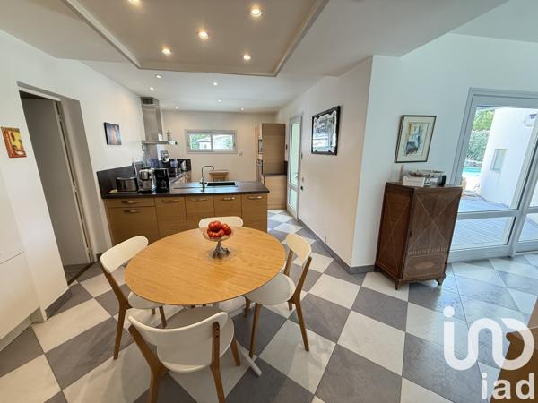 Maison à vendre 14 pièces 330 m² Vaison-la-Romaine